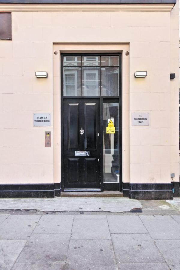4vh Virginia House, 31 Bloomsbury Way By Living Londra